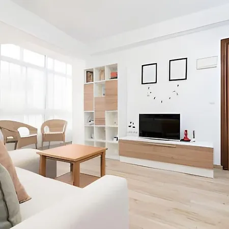 Apartment Santa Matilde 11 *